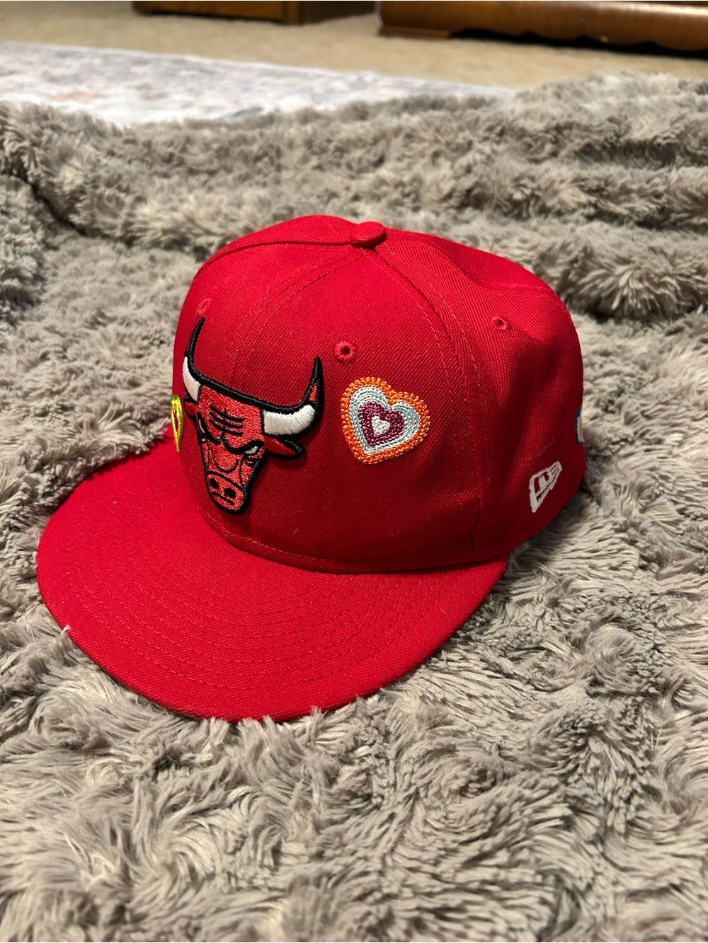 NBA New Era Red and Black 59FIFTY Fitted Cap Chainstitch Heart Edition